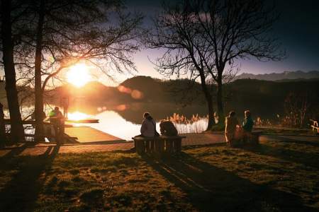 Lake People Relax Sunset Water Benches Park